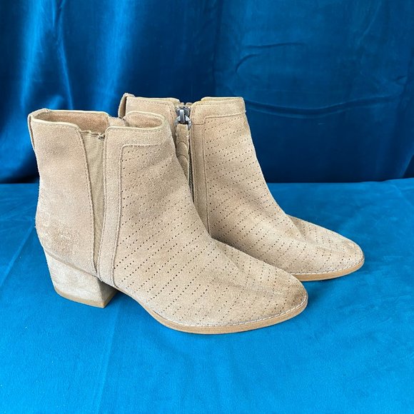 Splendid Rosalie Suede Perforated Bootie - Picture 4 of 9